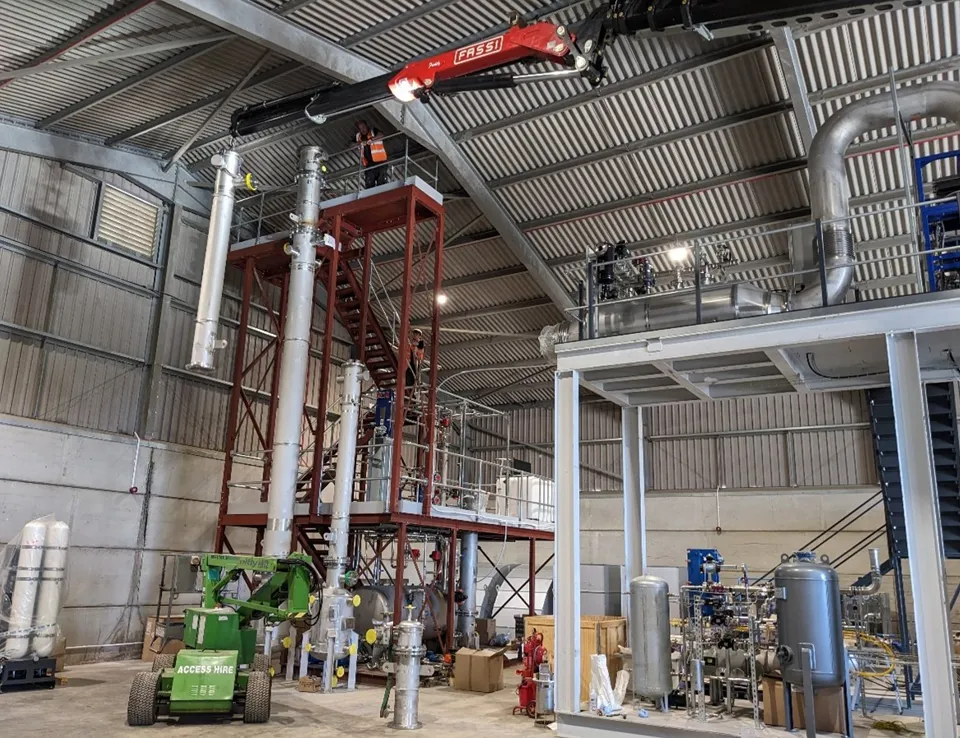 Negative Emissions Cogeneration Technology Plant Columns Crane