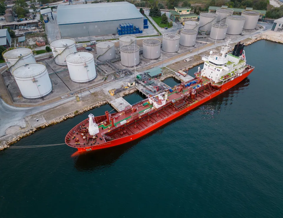 Vessel Refuelling Port Maritime 2369594009