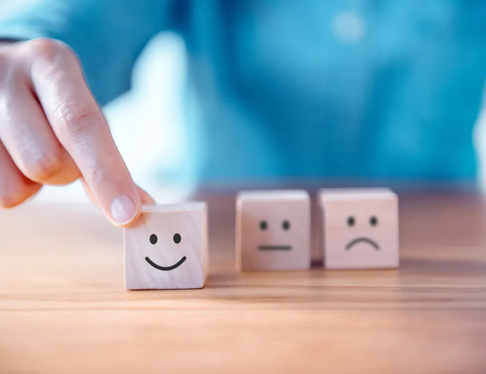 Happy Sad Cubes 1338055436