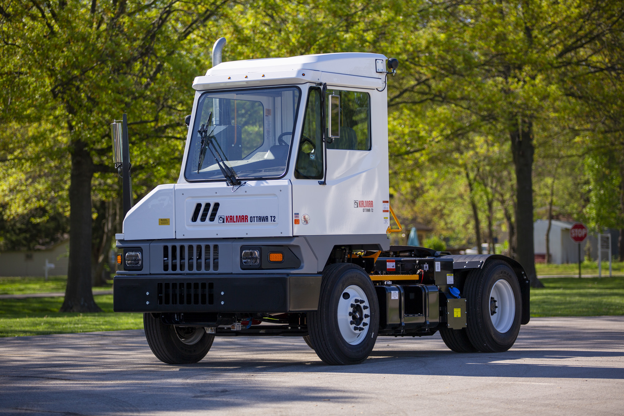 Kalmar Ottawa T2 Terminal Tractor2